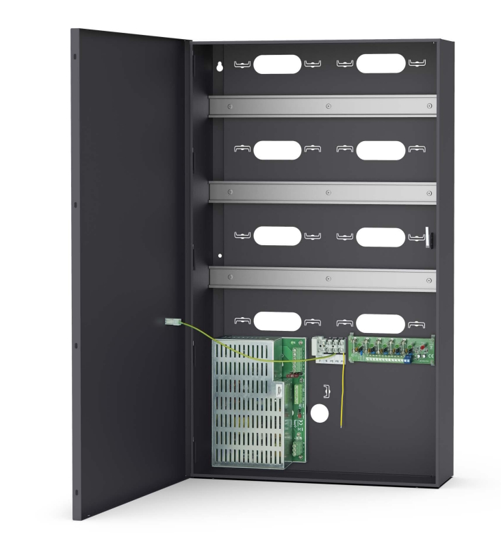 40011115 Metalen behuizing + 13,8 VDC/10A voeding voor RACS5 modules op DIN-rail, plaats voor 3 DIN rails en 17 Ah batterij